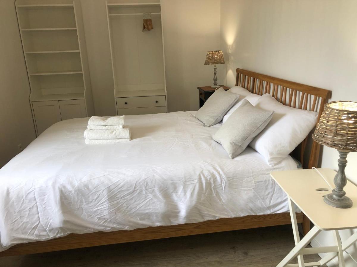 Maison de campagne Chez Georges Saint-Sulpice-de-Pommiers Extérieur photo